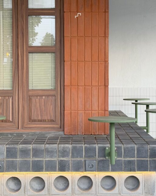 an earthy palette of wood, concrete, stone, and terracotta defines the warm contemporary character of OWOOD cafe.
#OneStepAtATime