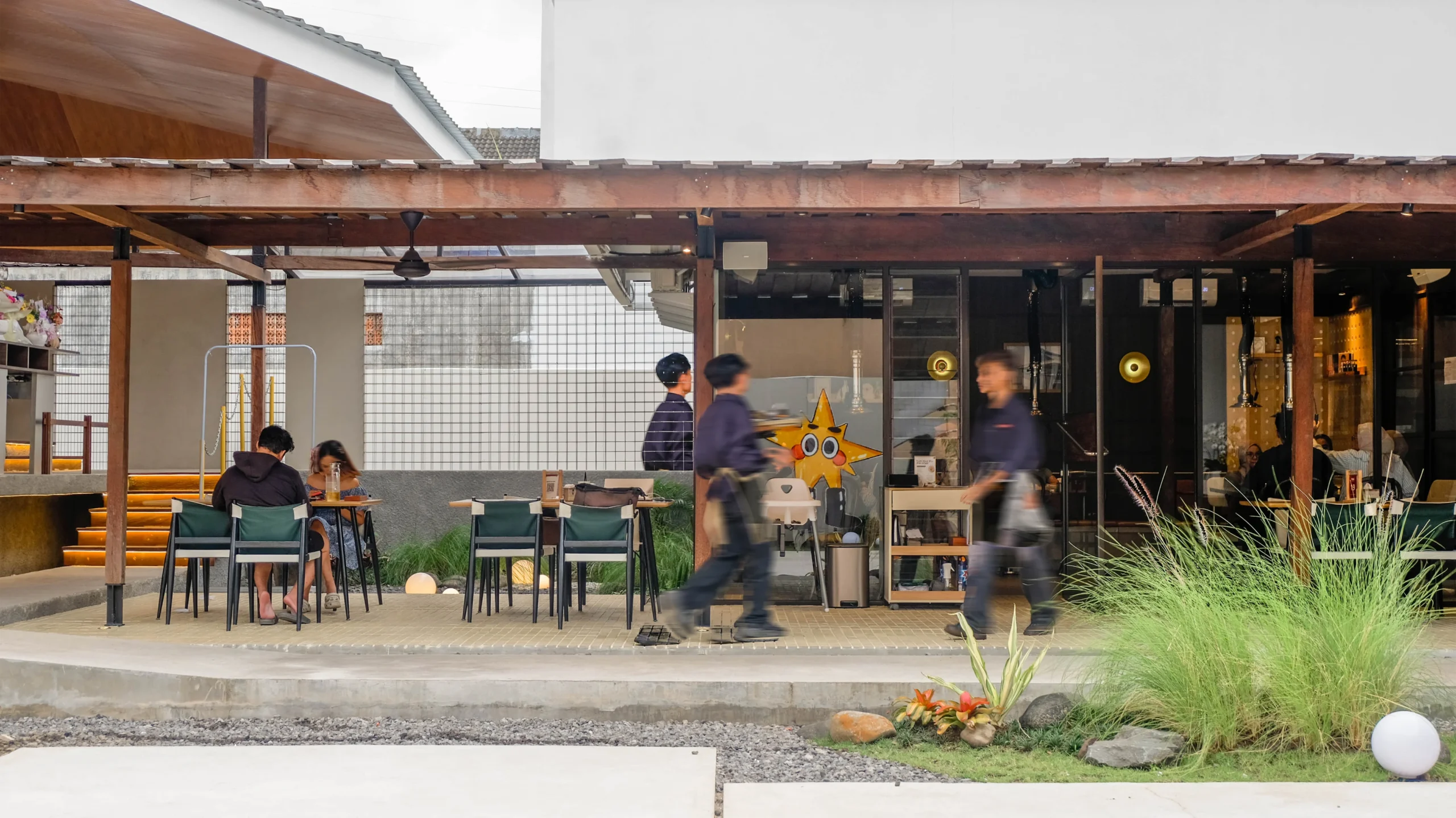 saba-korean-dining-cafe-yogyakarta-bbq-dining-area